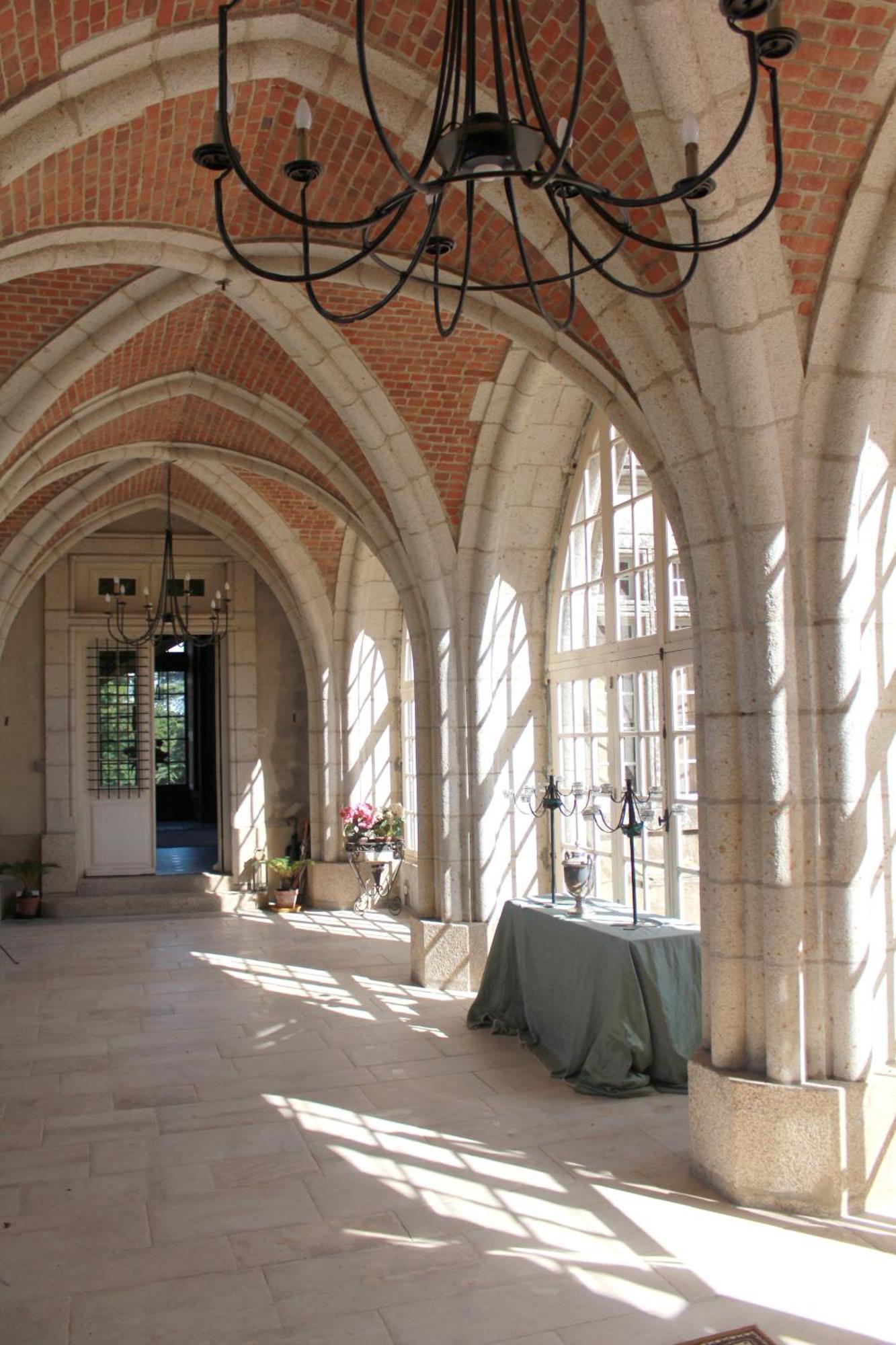 Chateau De La Flocelliere Exterior photo